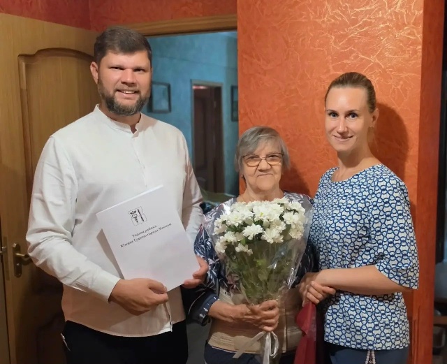 С 90-летним юбилеем! Сердечные поздравления Зинаиде Дмитриевне Грицан!
