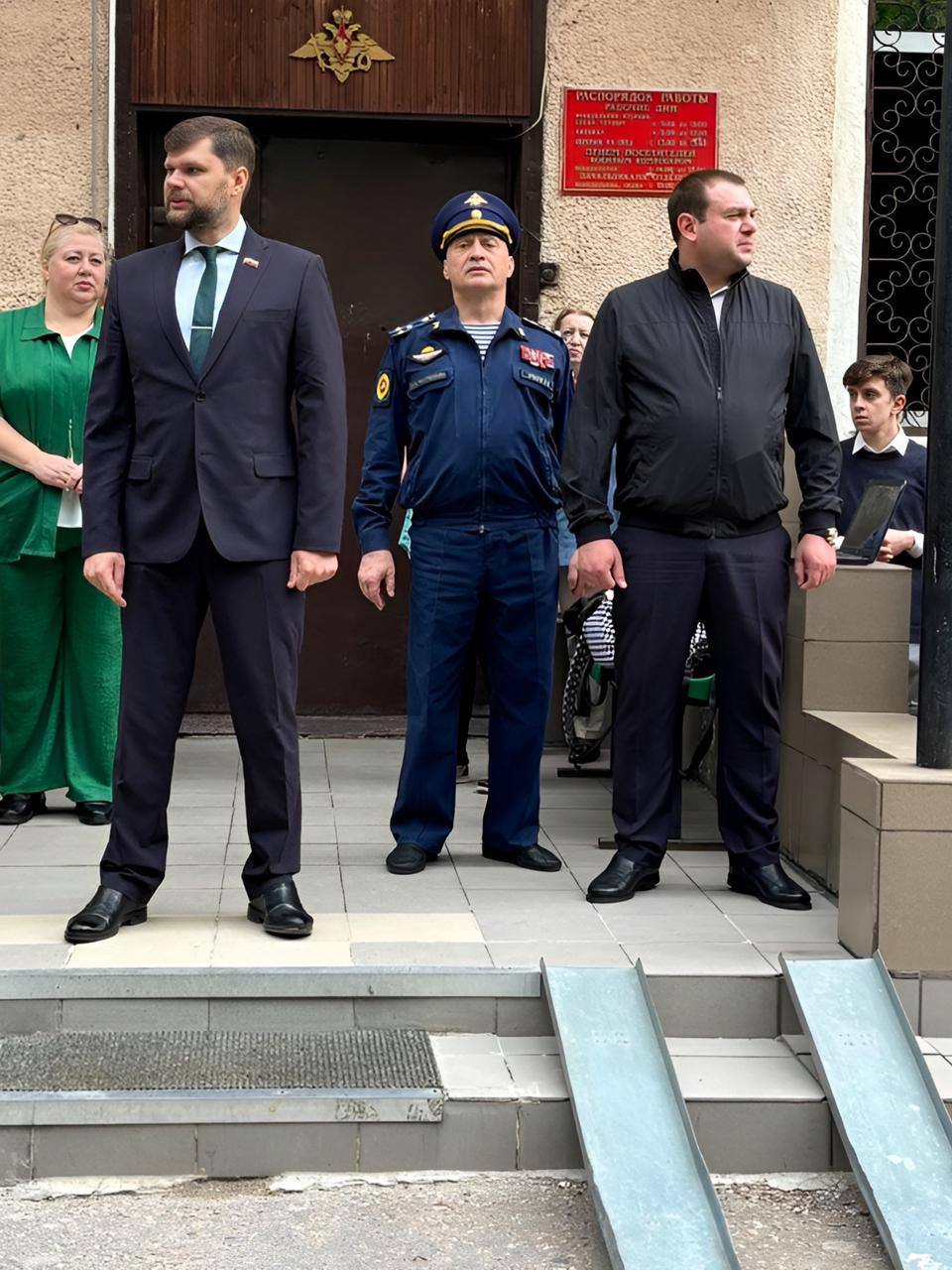 ТОРЖЕСТВЕННАЯ ОТПРАВКА ПРИЗЫВНИКОВ В РЯДЫ ВООРУЖЕННЫХ СИЛ